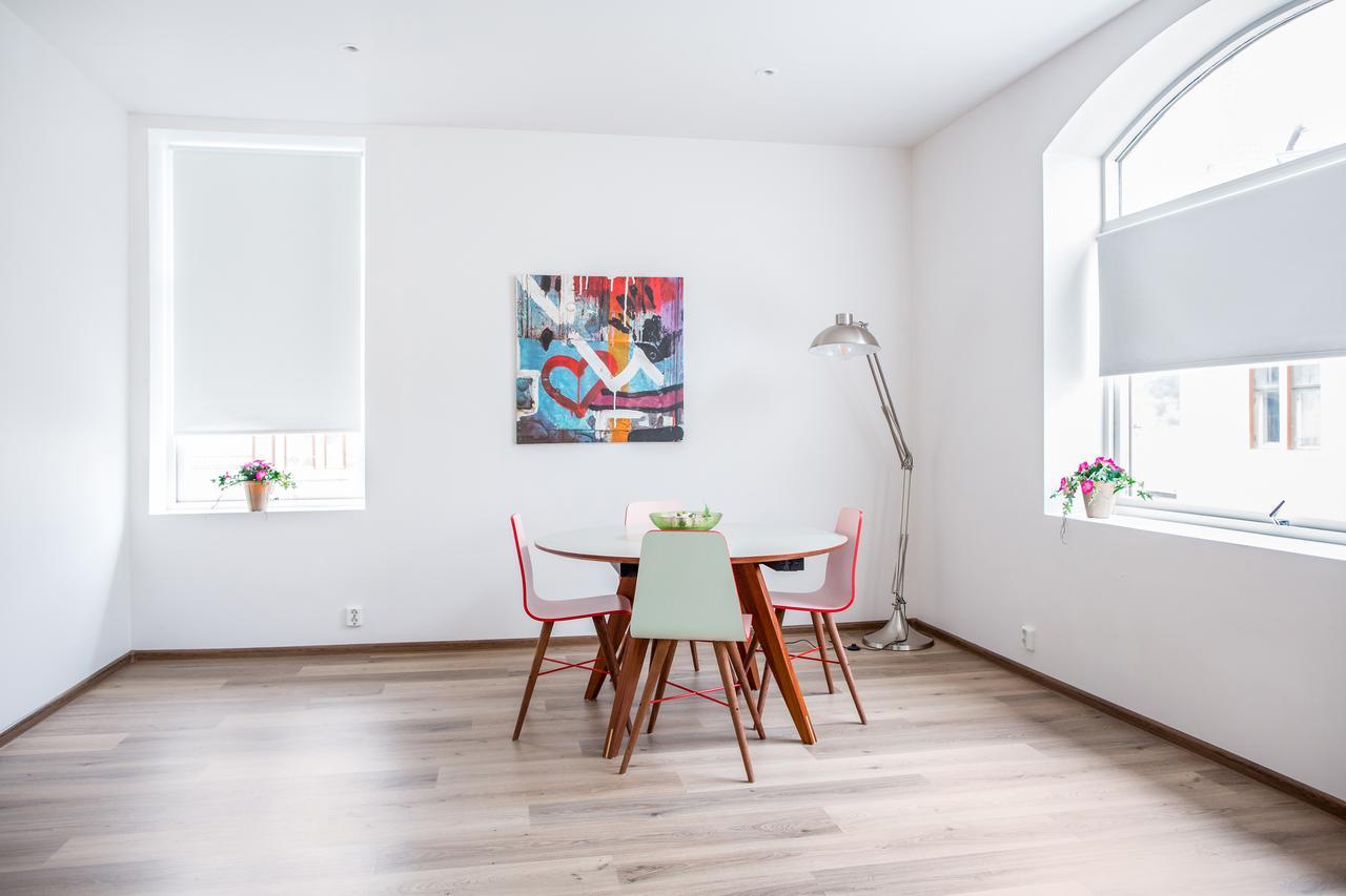 Aalesund Apartments - City Center ภายนอก รูปภาพ